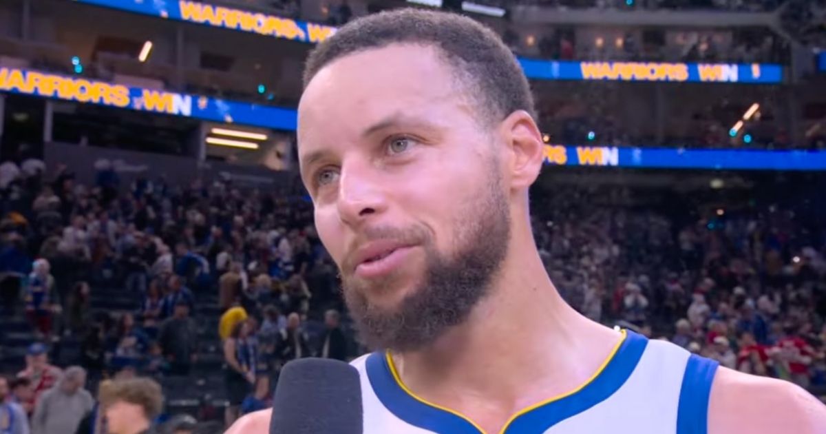 Лидер Голден Стейт превзошел отметку в 26 тысяч очков