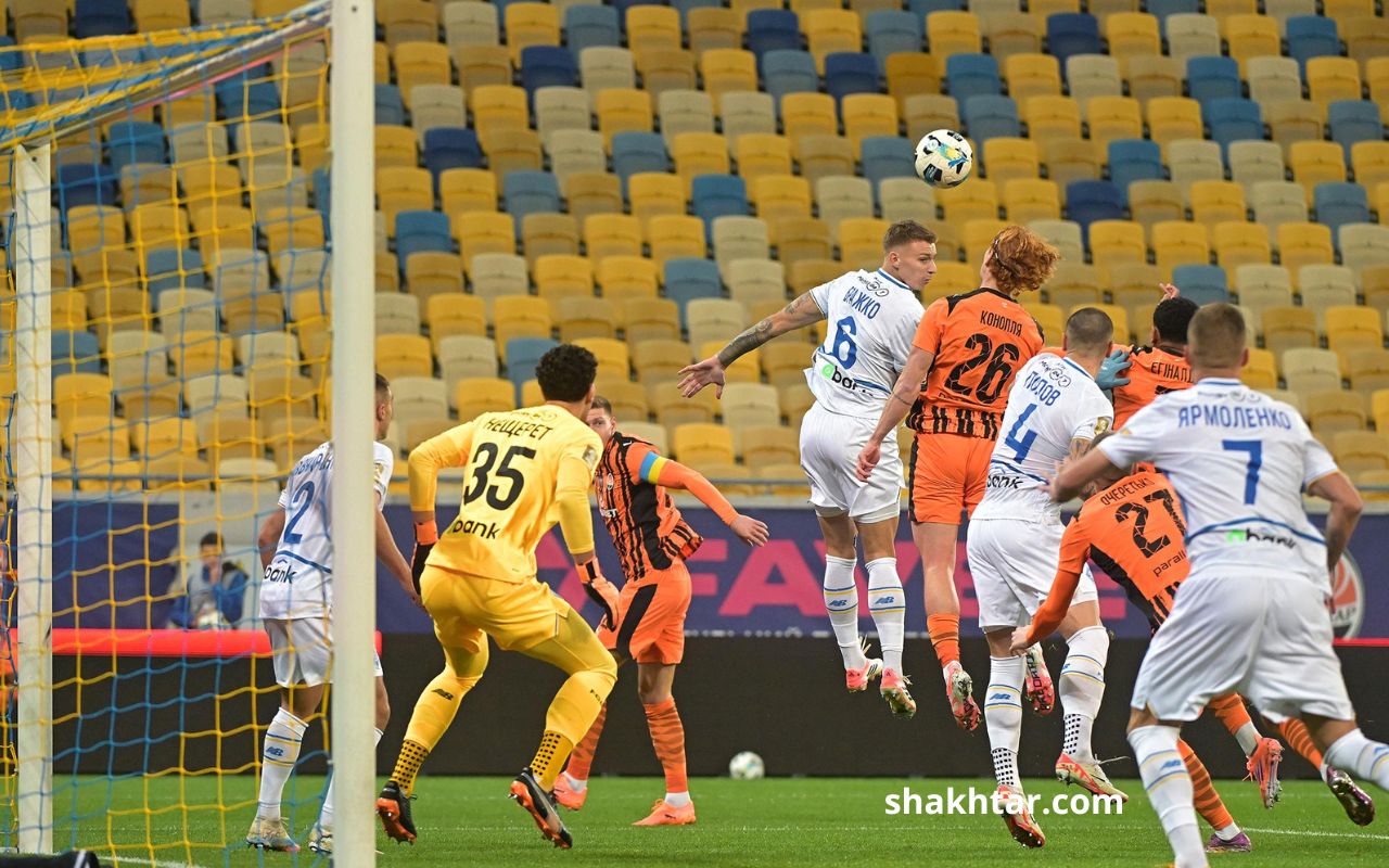 Первая голевая атака Шахтера в матче с Динамо